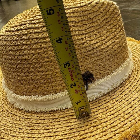 🌴 Sun N Sand Frayed Edge Palm Tree Hat 🌴
Perfect for sunny beach days  UPF 50+ 🌞 - Picture 10 of 14